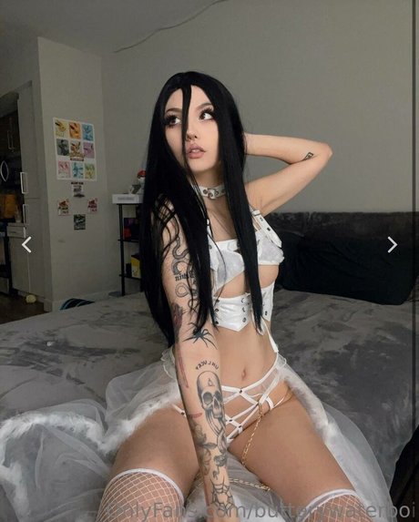 Butterywaterboi model pretty archive