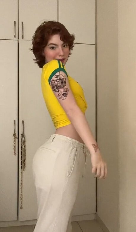 Duda Matte nude pornstar picture