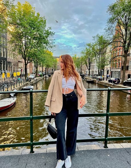 kristy fit nude pornstar pic