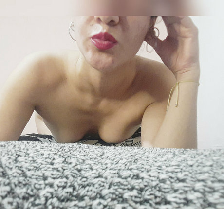 margarxia star naked image