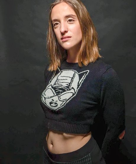 Ashley Victoria Robinson pornographic model image