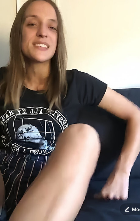 Ashley Victoria Robinson nice actress pictures