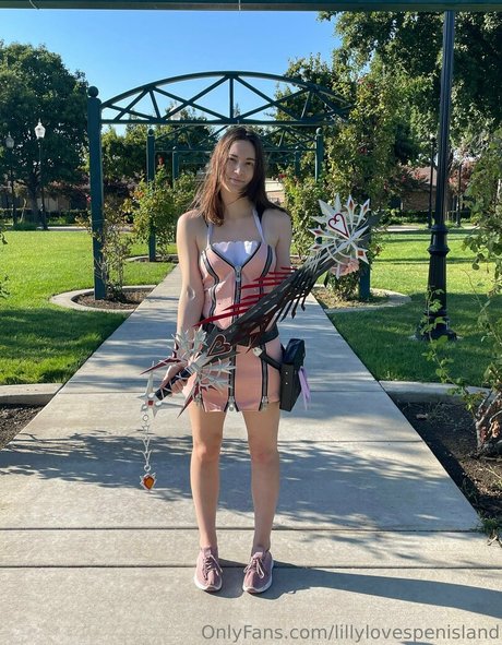 lillylovespenisland star free picture