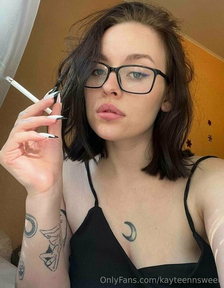 kayteennsweet hot model picture