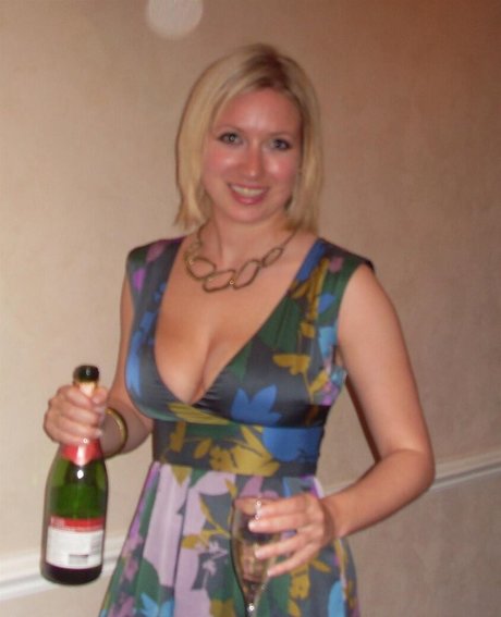 Sarah Cruddas pornstar naked pictures