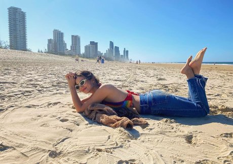 Victoria Justice beautiful star pics