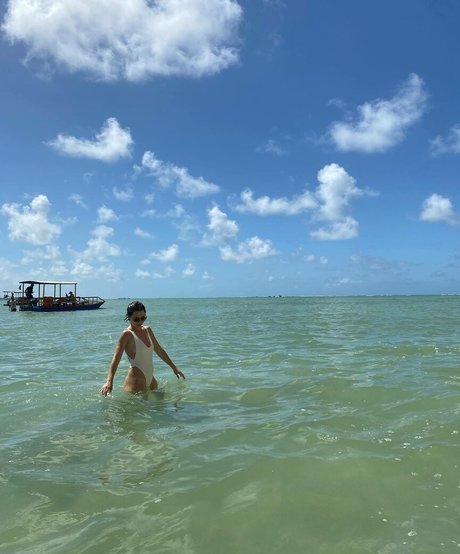 Daphne Bozaski porn star images