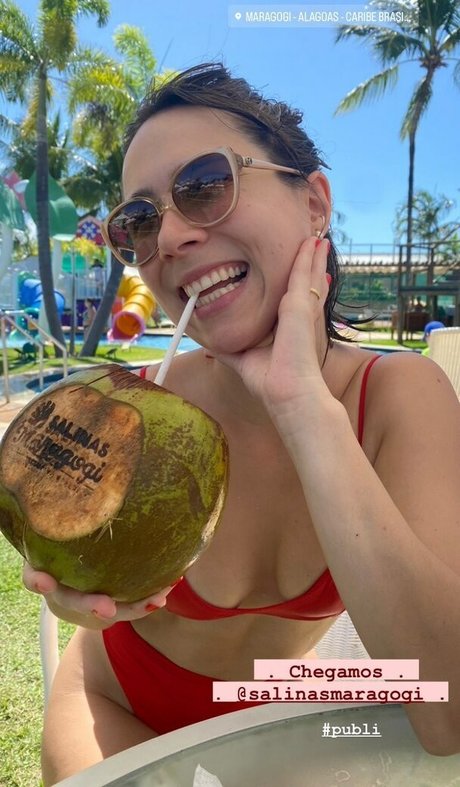 Daphne Bozaski hd pornstar gallery