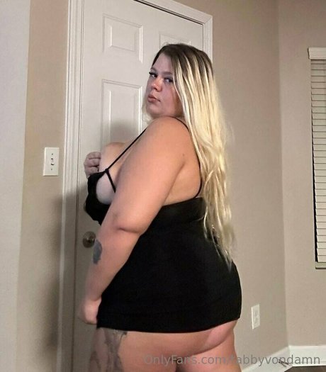 TabbyVonDAMN pornstar exclusive img