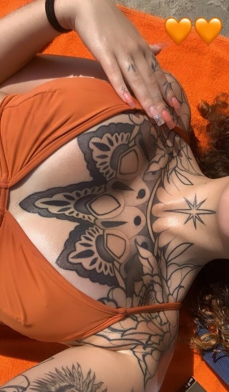 Edin Kary star nudes pic