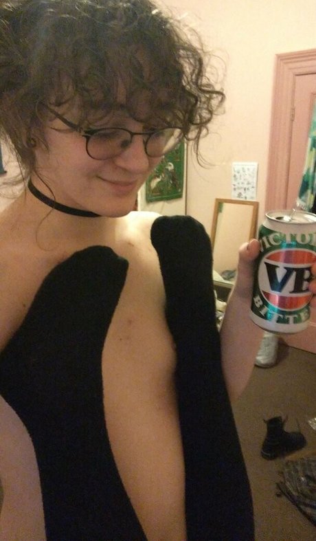 LinusFrog star porn img