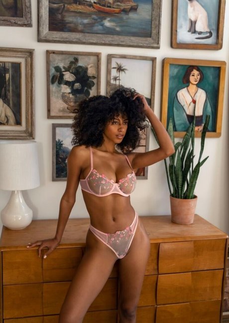 Briana Smith top pornstar images