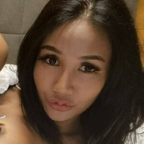 Reeno Ploy pornstar image