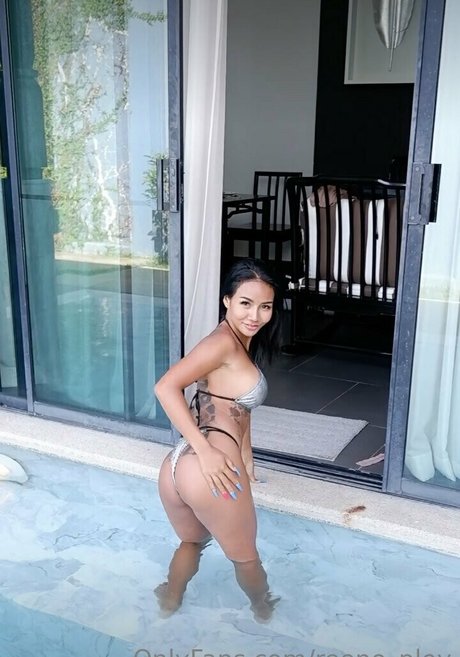Reeno Ploy erotic star picture