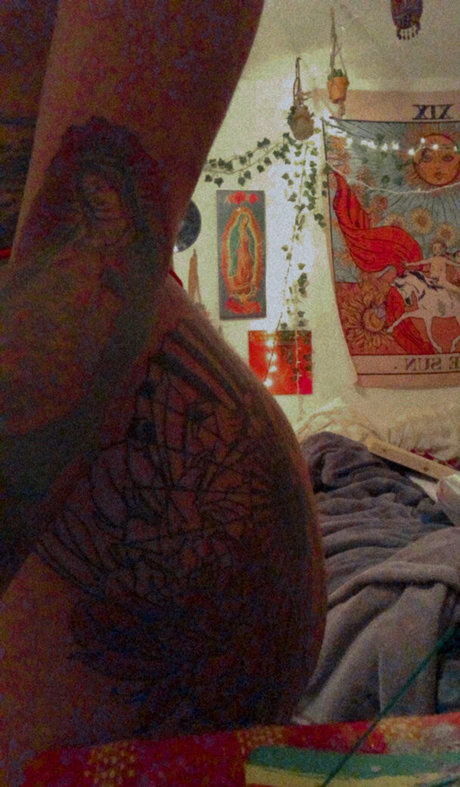 tsunamimami model nude photos