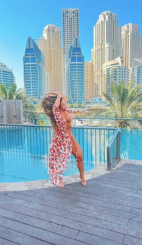 Sheyla Mell beautiful actress photos