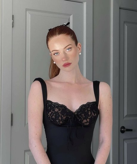 Kennedy Walsh star hd images