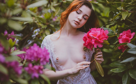 gwenhoney naked actress archive