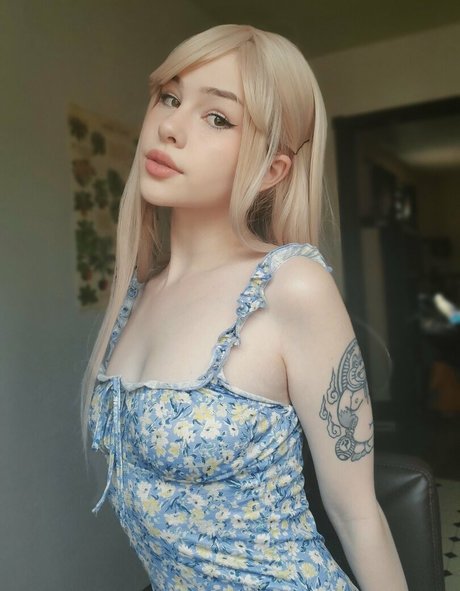 gwenhoney pornstar exclusive photo