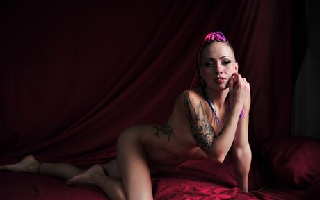 the inkedrabbit beautiful actress pic