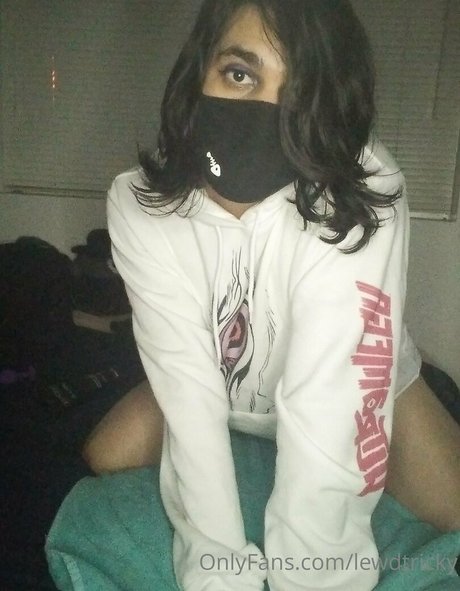 lewdtricky sex pornstar image