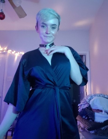 emo onlyfans pornographic image