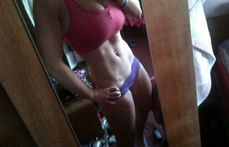 Katy Yardley model exclusive pic