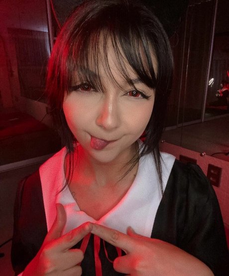 Nathye beautiful model picture