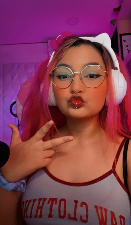 Nathye pornstar hd pictures