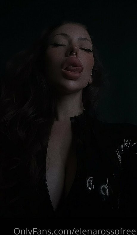 elenarossofree pornographic actress image