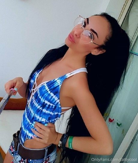 tattycool naked model pictures