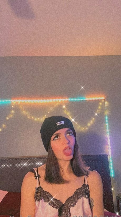 freakyfernu 8 free pornstar photos