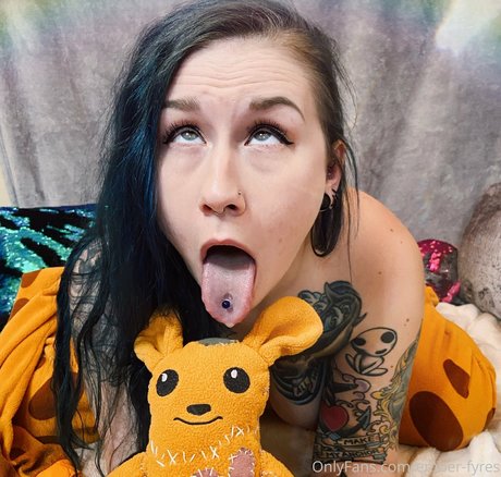 ember fyres pornstar best pic