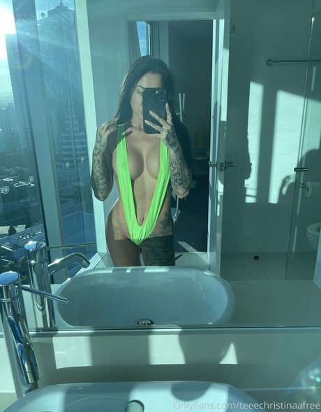 teeekayyfree star free gallery