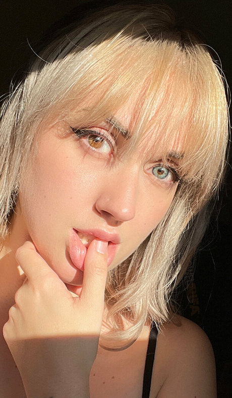 caradaily nice model images