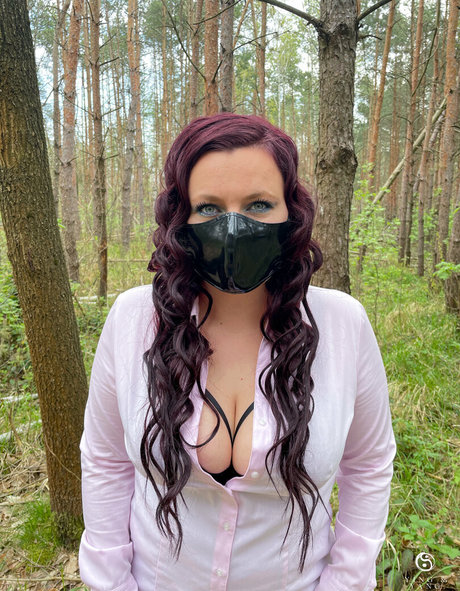 ying yang 2019 exclusive model pics