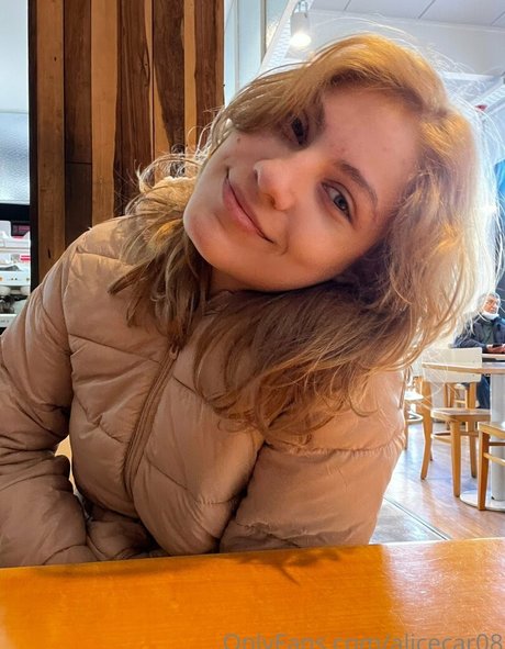 alicecar08 model adult pics