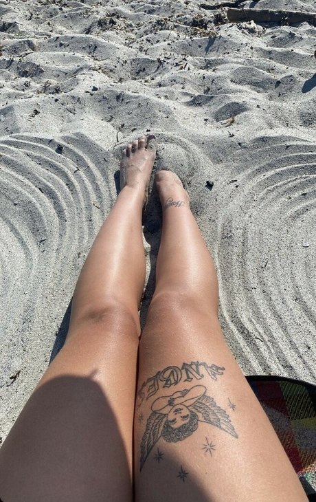 Ambzzie Ambzzzie model exclusive img