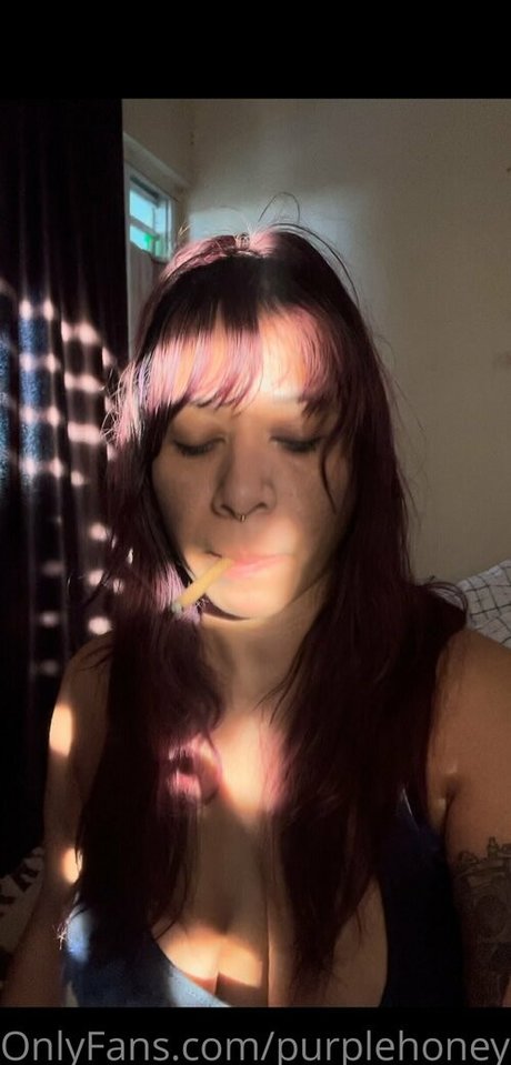 purplehoneydiesel star adult img