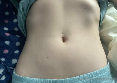 bellymodel nice actress pictures