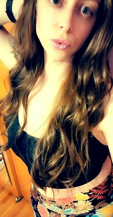 hayleevoxfree hot star pics