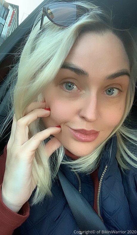 bikiniwarriorgb star nude img