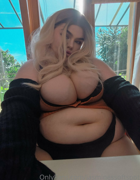 jasminessoftspot free model img