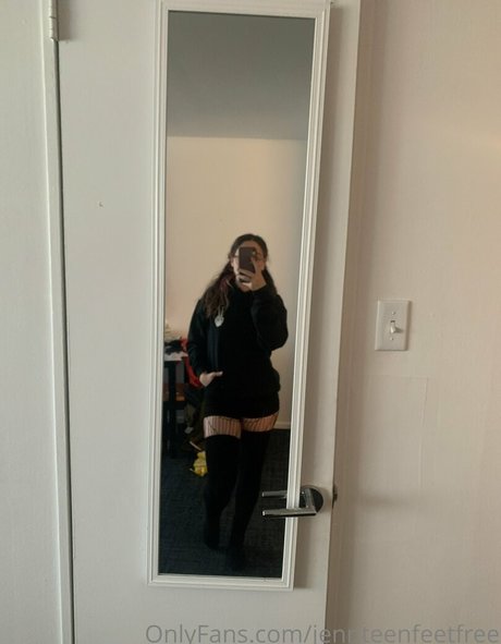 jennteenfeetfree pornstar nice image