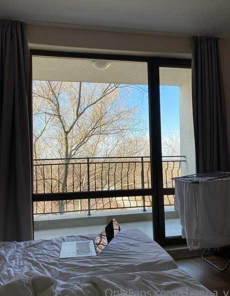 zhanna v free model img