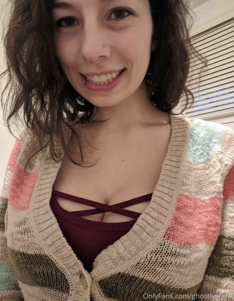 ghostlygothx hd star photo