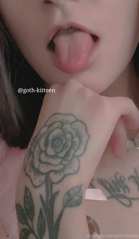 goth kitteen best star pictures