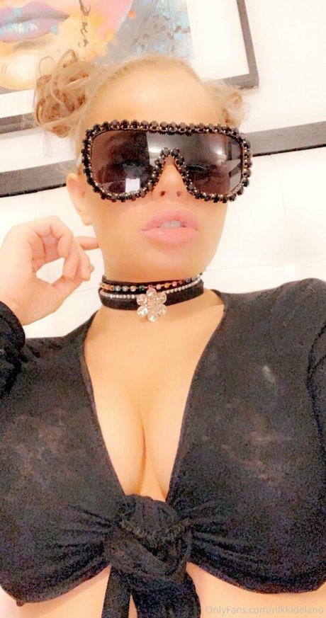 nikkidelano Profile pic