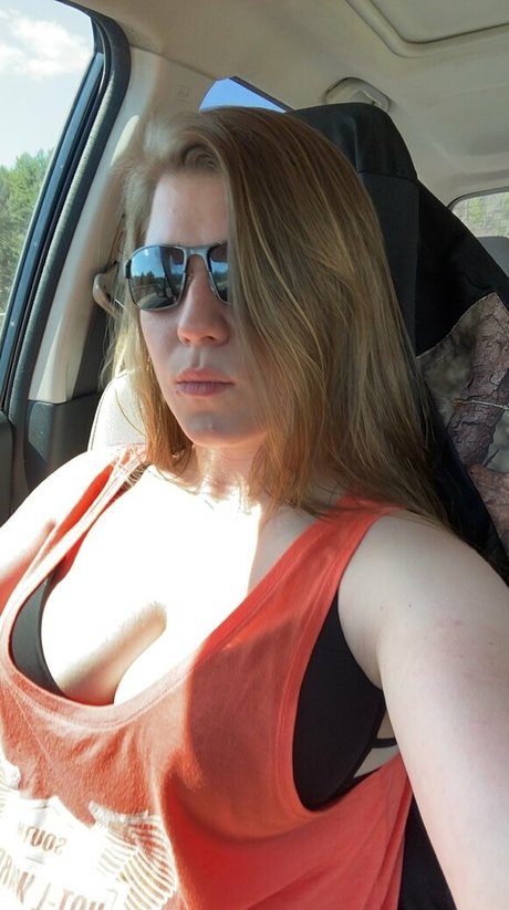 xxshortnessxx star adult image