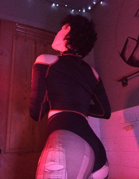 veeginas model pornographic photos